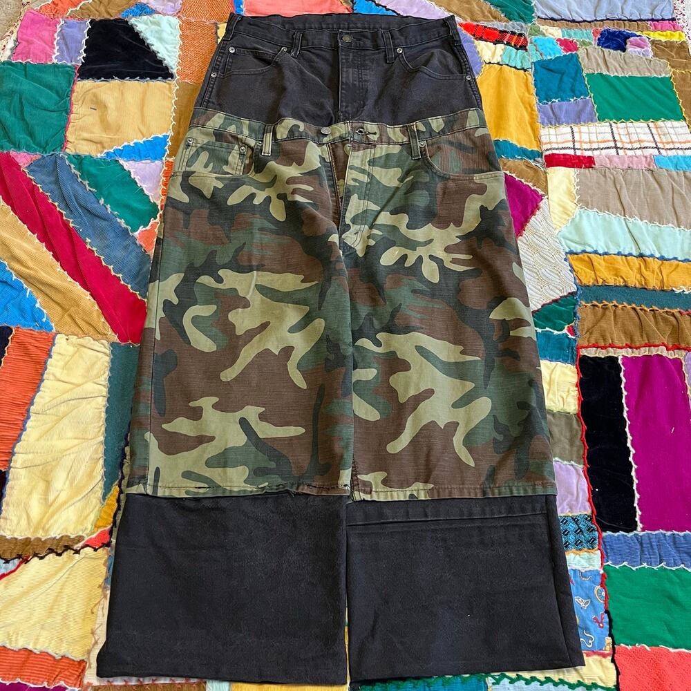 Upcycled False Sagging Black With Camo Baggy Work Pants 32Wx32L